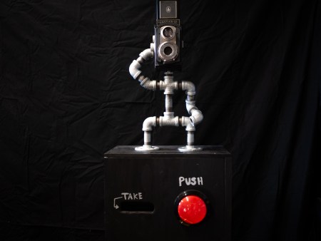 Photo Roboto — Vintage Camera Snapshot Booth